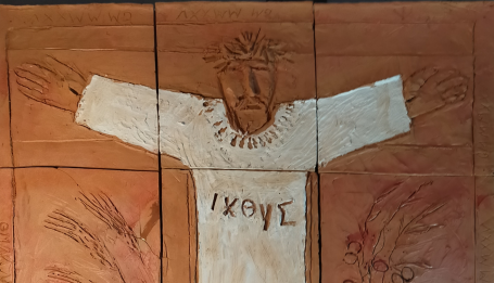 Dal solstizio all'equinozio, un unico racconto: l'opera di Monaca in biblioteca