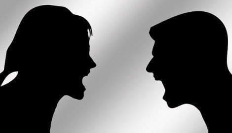 La coppia, a letto come in salotto