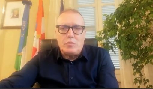 Il sindaco Cavallero Il sindaco Cavallero