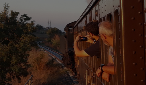Chivasso-Asti: conto alla rovescia per la partenza del primo treno storico a vapore dopo 11 anni di stop