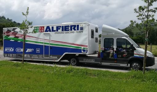 Domenica 1 maggio i piloti del Mc Alfieri di nuovo in pista, per i Regionali di Cerrina Monferrato