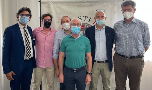 Una foto post incontro Una foto post incontro