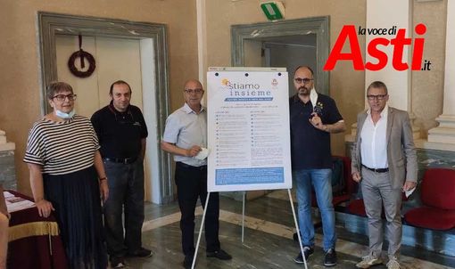 In questa e nell'immagine successiva due momenti della conferenza stampa di questa mattina. Nelle restanti, alcuni protagonisti della rassegna