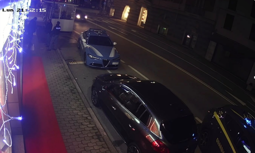 Tentato furto "in prima serata", ladri messi in fuga dall'allarme