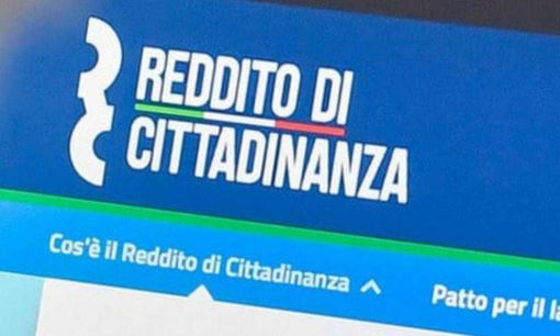 Anche nell'Astigiano l'INPS manda gli SMS di stop al Reddito: ora scatta la corsa ai Servizi Sociali
