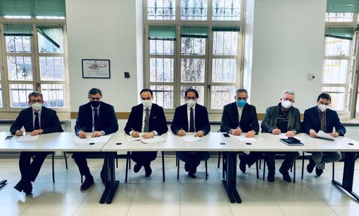 Vaccino anti Covid, in Piemonte siglato l'accordo con i medici di famiglia. Cirio: "Pronti a ripartire" Vaccino anti Covid, in Piemonte siglato l'accordo con i medici di famiglia. Cirio: "Pronti a ripartire"