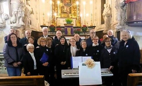 Trentacinque anni di canto condiviso: il coro di Montechiaro d’Asti festeggia con un mini tour tra comunità e fede