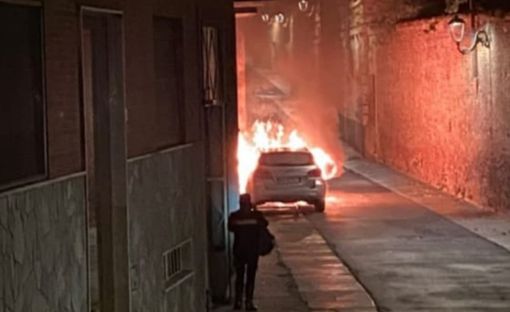 Si stringe il cerchio investigativo in merito alla nuova tornata di roghi dolosi