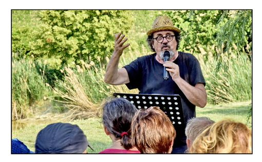 Nella foto l'artista Antonio Catalano (ph. Giulio Morra) Nella foto l'artista Antonio Catalano (ph. Giulio Morra)