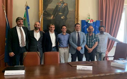 Foto di gruppo, a margine della conferenza stampa, per i relatori Foto di gruppo, a margine della conferenza stampa, per i relatori