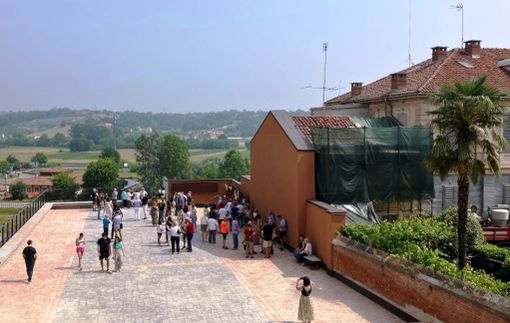 Piazza delle donne Piazza delle donne