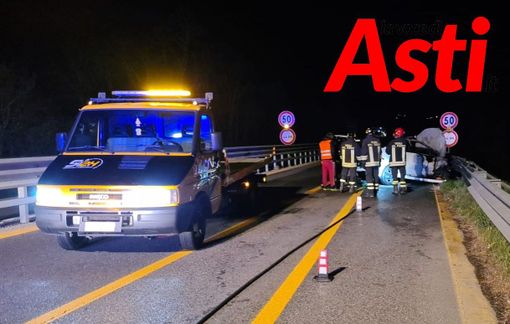 Incendio auto tangenziale di Asti