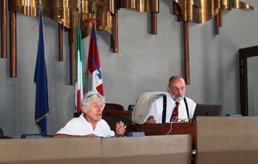 Il presidente del Distretto Goria con il vice Miroglio ieri in Provincia