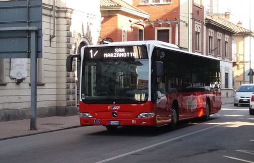 Trasporti locali: dal 1 gennaio 2022, ad Asti, per gli over 65, il bus costerà meno Trasporti locali: dal 1 gennaio 2022, ad Asti, per gli over 65, il bus costerà meno