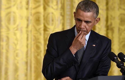 Obama origliava la Merkel, i tedeschi intercettavano segreti, gli italiani spiati da tutti