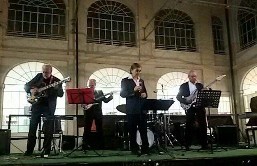 A Valleandona i mitici Anni 60 con gli Evergreens A Valleandona i mitici Anni 60 con gli Evergreens