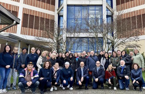 I camminatori con i vertici dell'Asl At I camminatori con i vertici dell'Asl At