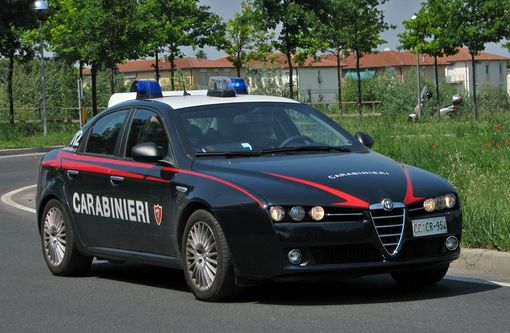 Già identificato dai carabinieri l'automobilista che ha divelto le sbarre di un passaggio a livello in frazione Bazzana