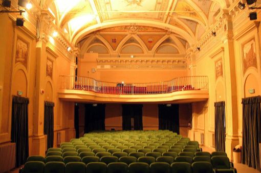 Alcune immagini del cinema di Costigliole Alcune immagini del cinema di Costigliole