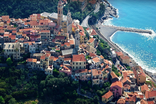 Mare, escursionismo, enogastronomia di nicchia e matrimoni. Giampellegrini:&quot;Liguria regione dei record&quot;