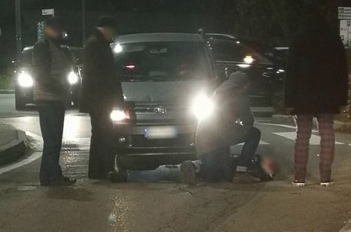 Asti: giovane investito, pochi minuti fa, in via Conte Verde