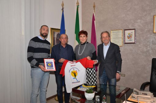 Il questore con gli ambasciatori