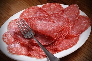 Supermercati Aldi richiamano salame Milano per possibile contaminazione da salmonella