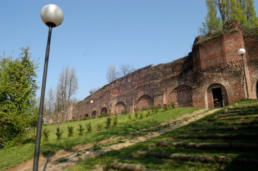 Uno scorcio delle antiche mura cittadine