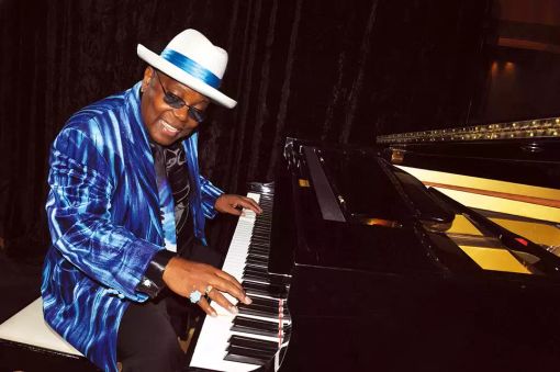 La jazz star internazionale Kenny "Blue Boss" Wayne, ospite ad Asti la sera del 6 gennaio 2026 La jazz star internazionale Kenny "Blue Boss" Wayne, ospite ad Asti la sera del 6 gennaio 2026