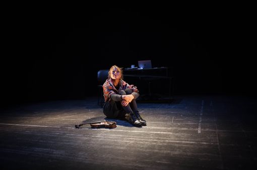 La memoria nelle corde di uno strumento con lo spettacolo di Casa degli Alfieri, “Guido suonava il violino”
