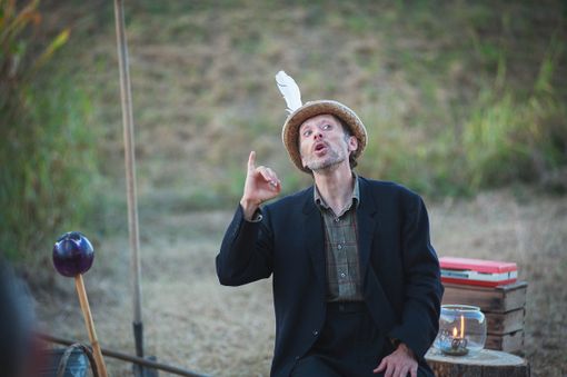 Massimo Barbero, protagonista dello spettacolo in scena domani a Montafia