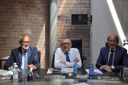 Banca d’Alba ritrova i suoi soci portando in dote "il miglior bilancio di sempre". Domenica al voto anche sul rinnovo dei vertici [FOTO E VIDEO]