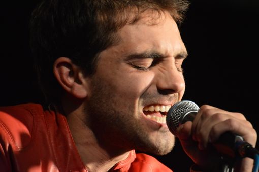 In questa e nelle successive alcune immagini di Luca Fogliati in concerto