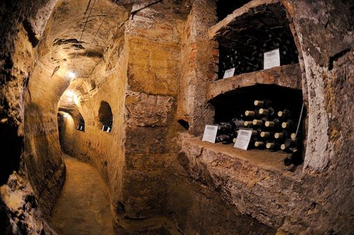 Un Infernot, nello specifico quello dell'azienda agricola Ferraris di Castagnole Monferrato Un Infernot, nello specifico quello dell'azienda agricola Ferraris di Castagnole Monferrato