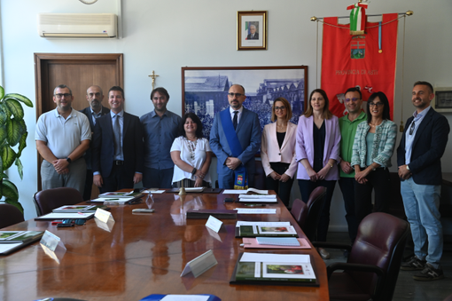 Un immagine dell'insediamento del consiglio provinciale Un immagine dell'insediamento del consiglio provinciale