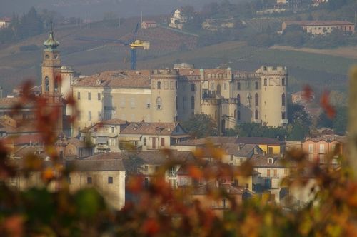 Al castello di Costigliole &quot;Le guerre per l'Ucraina&quot;, incontro pubblico per la presentazione  di &quot;Operazione Barbarossa&quot;