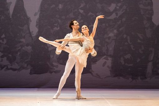 Domenica pomeriggio il Balletto di Milano porterà all’Alfieri “Lo Schiaccianoci”