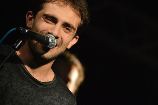 &quot;Lo specchio&quot;, il nuovo singolo dell'astigiano Luca Fogliati