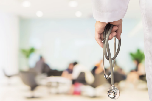 AAA cercasi medici libero professionisti AAA cercasi medici libero professionisti