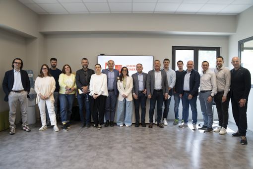 Un nuovo progetto di sviluppo e crescita delle industrie e del territorio di Canelli e della Valle Belbo Un nuovo progetto di sviluppo e crescita delle industrie e del territorio di Canelli e della Valle Belbo