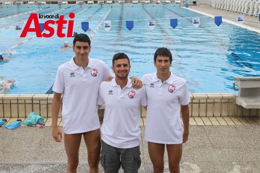 Stefano Cannella e Tommaso Dadone con il tecnico Paolo Ruscello (Merphefoto) Stefano Cannella e Tommaso Dadone con il tecnico Paolo Ruscello (Merphefoto)