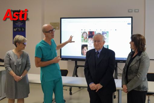Le immagini della cerimonia di donazione (Merphefoto)