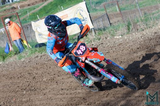 Lorenzo Bonino impegnato in gara