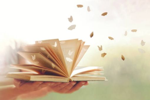 Asti celebra la Giornata mondiale della poesia con un percorso itinerante Asti celebra la Giornata mondiale della poesia con un percorso itinerante