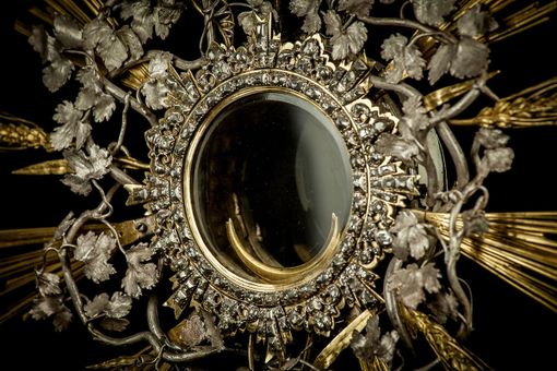 Ostensorio di Abramo e Melchisedech - Opera di Giovanni Tommaso Groppa Ostensorio di Abramo e Melchisedech - Opera di Giovanni Tommaso Groppa