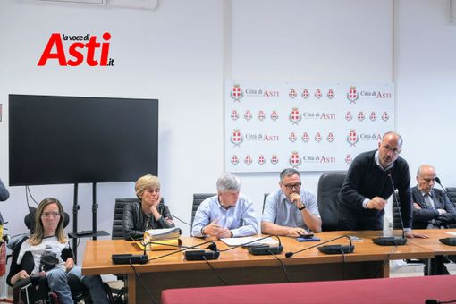 L' incontro di maggio tra Amministrazione e residenti della Collina Volta (Merphefoto)