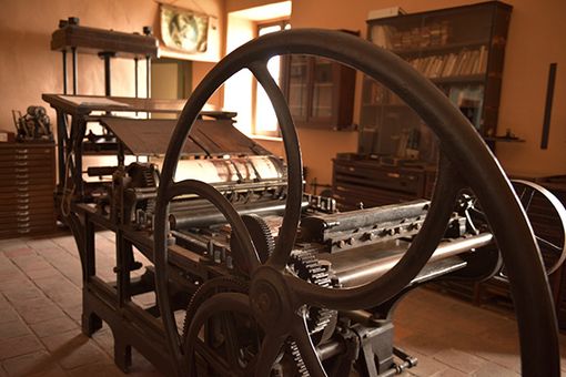 Le arti di Cisterna e una maiuscola raddoppiano i premi di Caccia al refuso