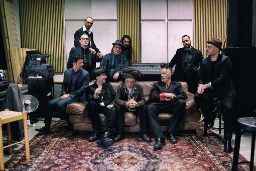 Un palco, due storie e un solo cuore reggae