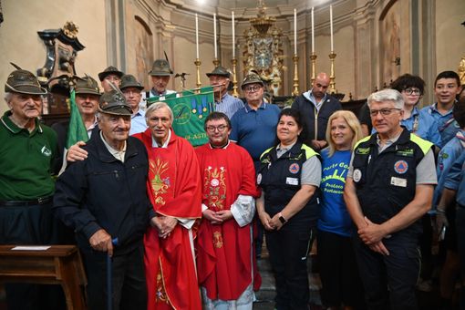 Una giornata speciale a Portacomaro con don Ciotti e gli Alpini Una giornata speciale a Portacomaro con don Ciotti e gli Alpini