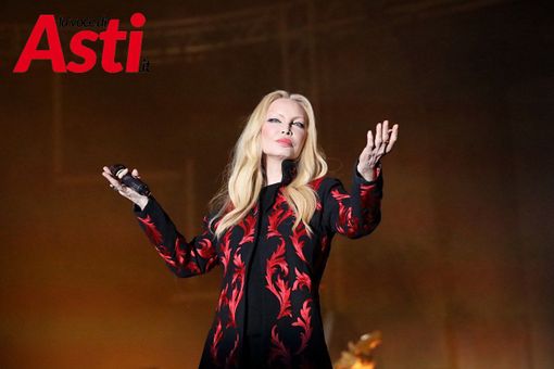 Patty Pravo in alcuni scatti realizzati durante il concerto Patty Pravo in alcuni scatti realizzati durante il concerto